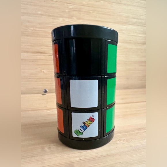 Rubik’s Decoder - Picture 2 of 3